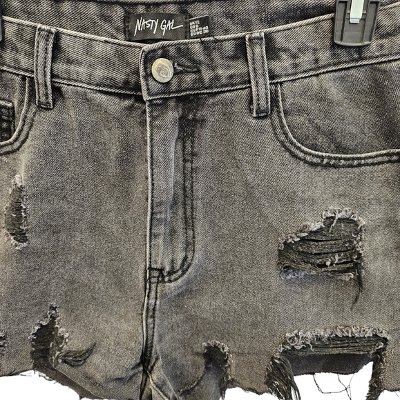 Nasty Gal Distressed High Rise Black Washed Denim Shorts Womens - Picture 2 of 6